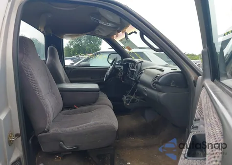 2000 Dodge Ram 1500 St from USA, damaged, VIN 1B7HC16Y3YS541914